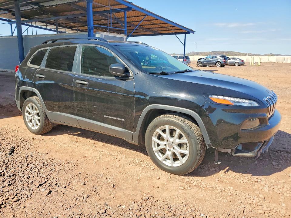 Photo 4 from auction – 2017 JEEP CHEROKEE with VIN 1C4PJLAB9HW591502