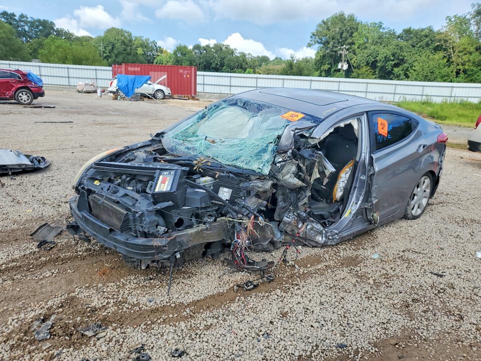 Photo 1 from auction – 2011 HYUNDAI ELANTRA with VIN KMHDH4AE5BU084402