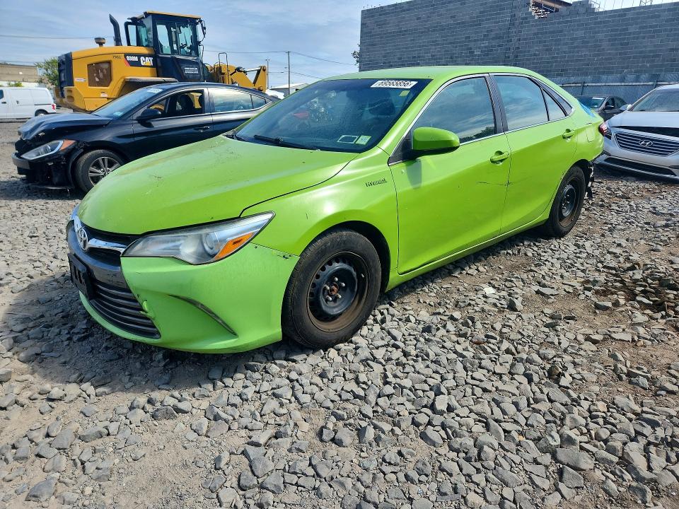 TOYOTA CAMRY HYBRID 2015 с VIN 4T1BD1FKXFU154255 - Снимка от търг