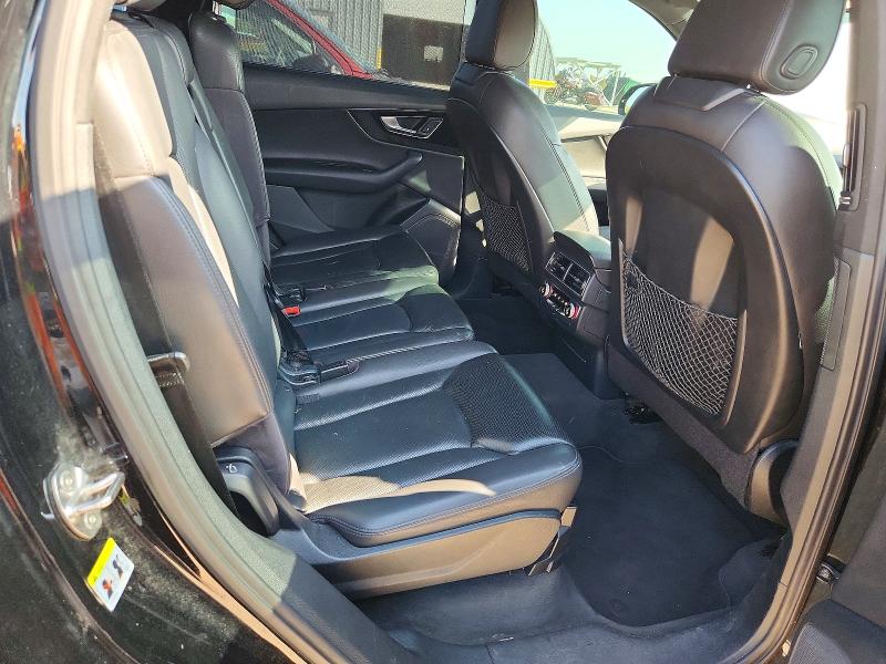 Снимка 10 от търг – 2017 AUDI Q7 с VIN WA1LHAF78HD046495