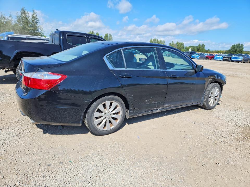 Photo 3 from auction – 2015 HONDA ACCORD with VIN 1HGCR2F36FA804579