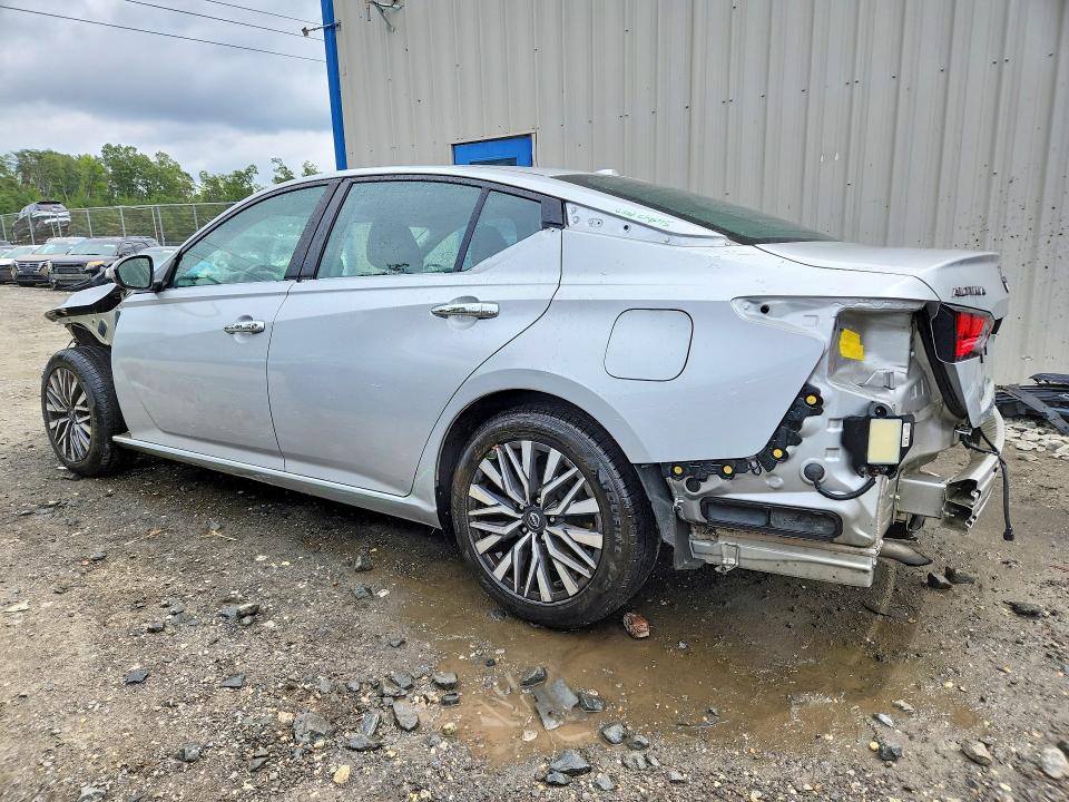 Photo 2 from auction – 2023 NISSAN ALTIMA with VIN 1N4BL4DV1PN363844