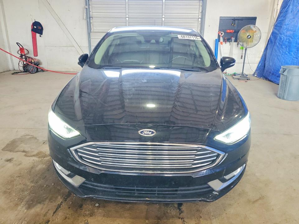 Снимка 5 от търг – 2017 FORD FUSION с VIN 3FA6P0H94HR333604