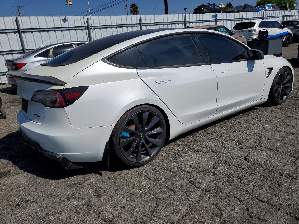 Photo 3 from auction – 2020 TESLA MODEL 3 with VIN 5YJ3E1EC1LF714233