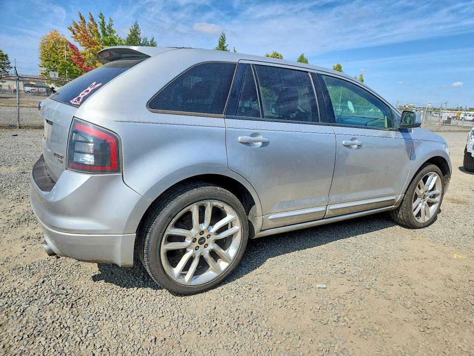 Photo 3 from auction – 2010 FORD EDGE with VIN 2FMDK4AC9ABA04846
