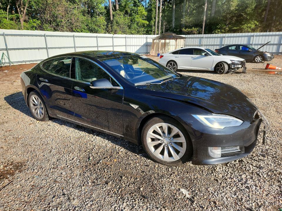صورة رقم 4 من المزاد - 2016 TESLA MODEL S مع VIN 5YJSA1E11GF154919