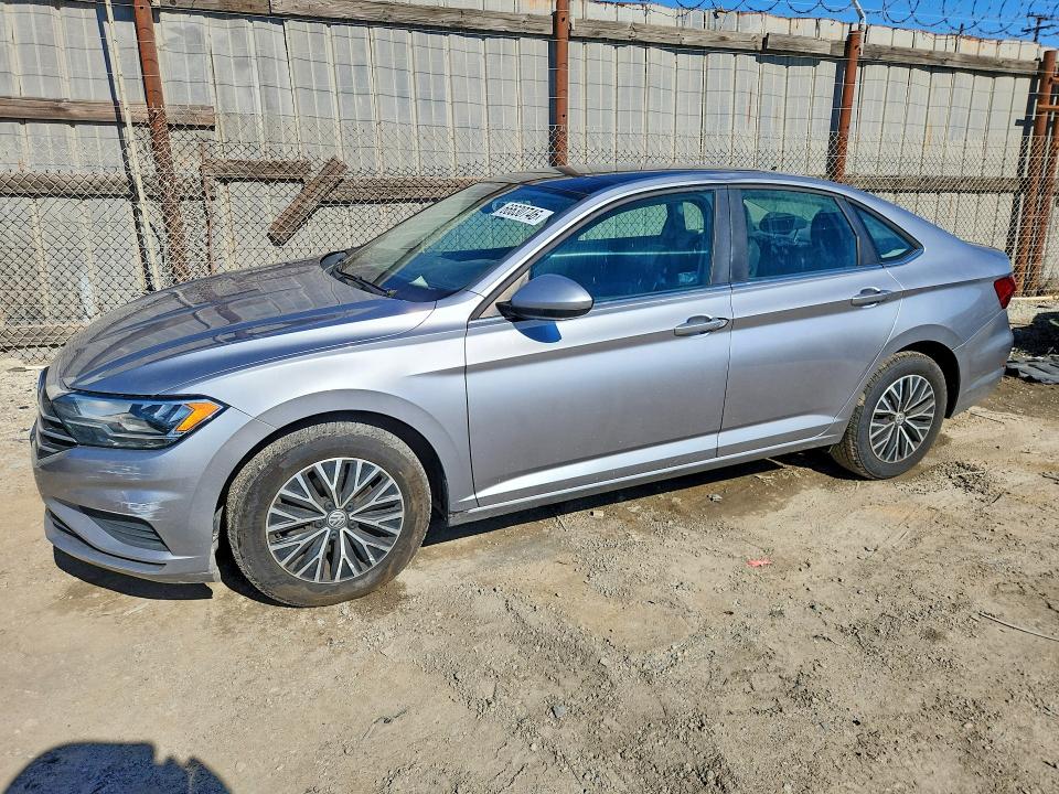 VOLKSWAGEN JETTA 2019 with VIN 3VWC57BU1KM266017 - Photo from auction
