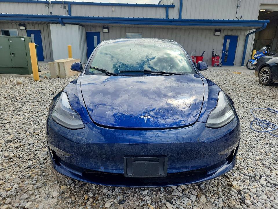 Снимка 5 от търг – 2021 TESLA MODEL 3 с VIN 5YJ3E1EB2MF983317