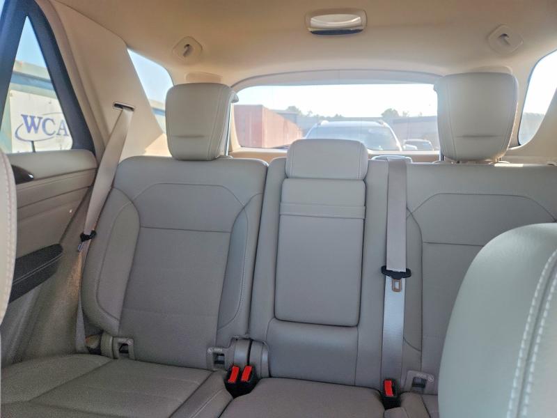 Photo 10 from auction – 2014 MERCEDES-BENZ ML with VIN 4JGDA7DBXEA276430
