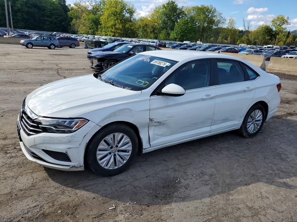 Photo 1 from auction – 2020 VOLKSWAGEN JETTA with VIN 3VWC57BU4LM106537