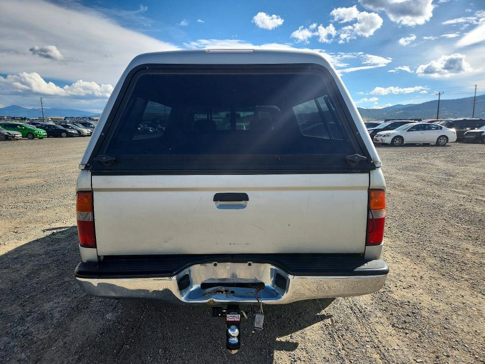 Photo 6 from auction – 2000 TOYOTA TACOMA with VIN 4TAWN72N7YZ627892