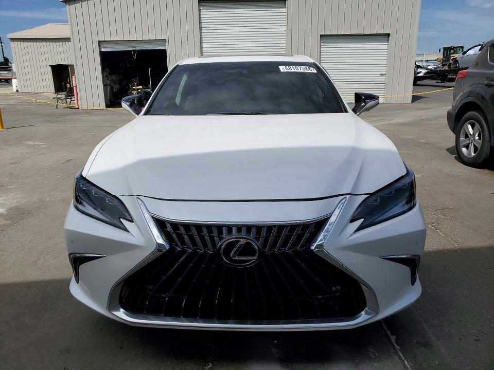 Photo 5 from auction – 2025 LEXUS ES 300H with VIN 58AEA1C13SU076597