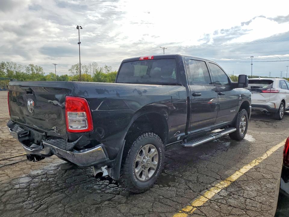 Снимка 3 от търг – 2023 RAM 2500 с VIN 3C6UR5DL4PG651217