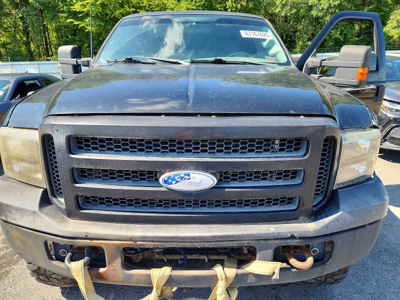 Photo 11 from auction – 2003 FORD F250 with VIN 1FTNX21P33ED45376