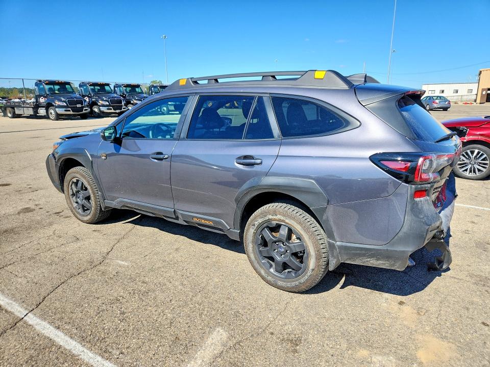 Zdjęcie 2 z aukcji – 2025 SUBARU OUTBACK z VIN 4S4BTGUD4S3177864