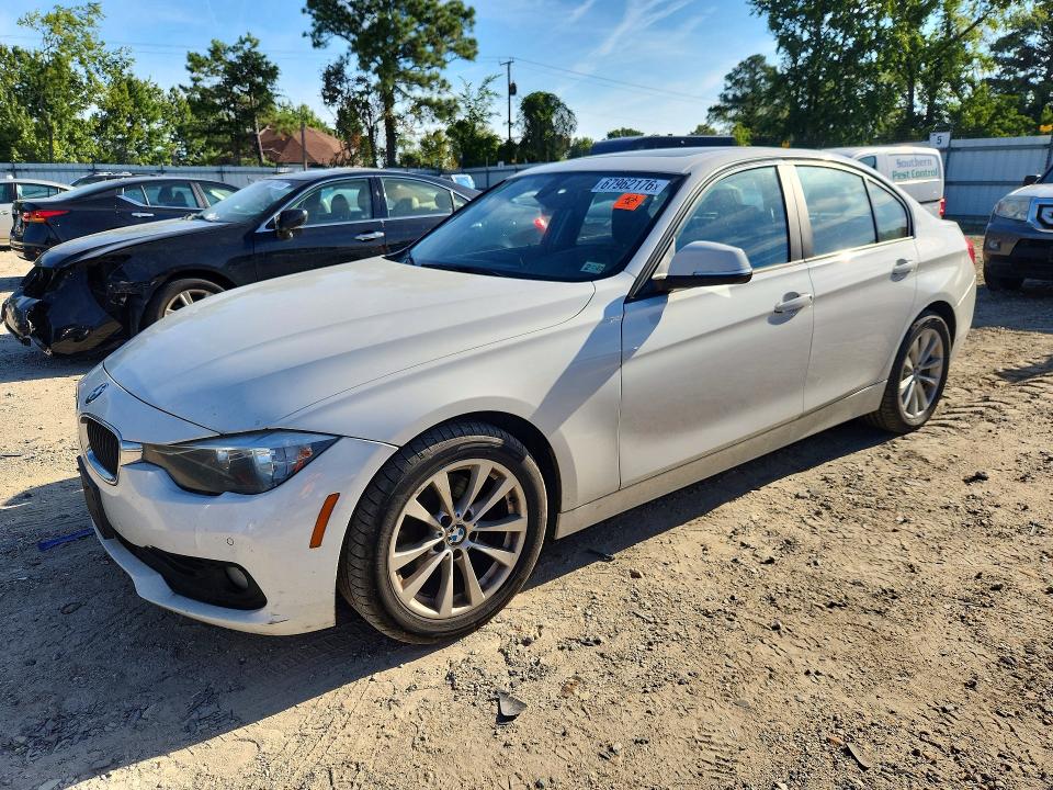 BMW 320 2016 с VIN WBA8E5G56GNU21587 - Снимка от търг