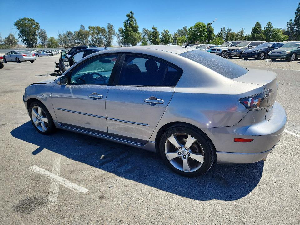 Photo 2 from auction – 2006 MAZDA 3 with VIN JM1BK324161520778
