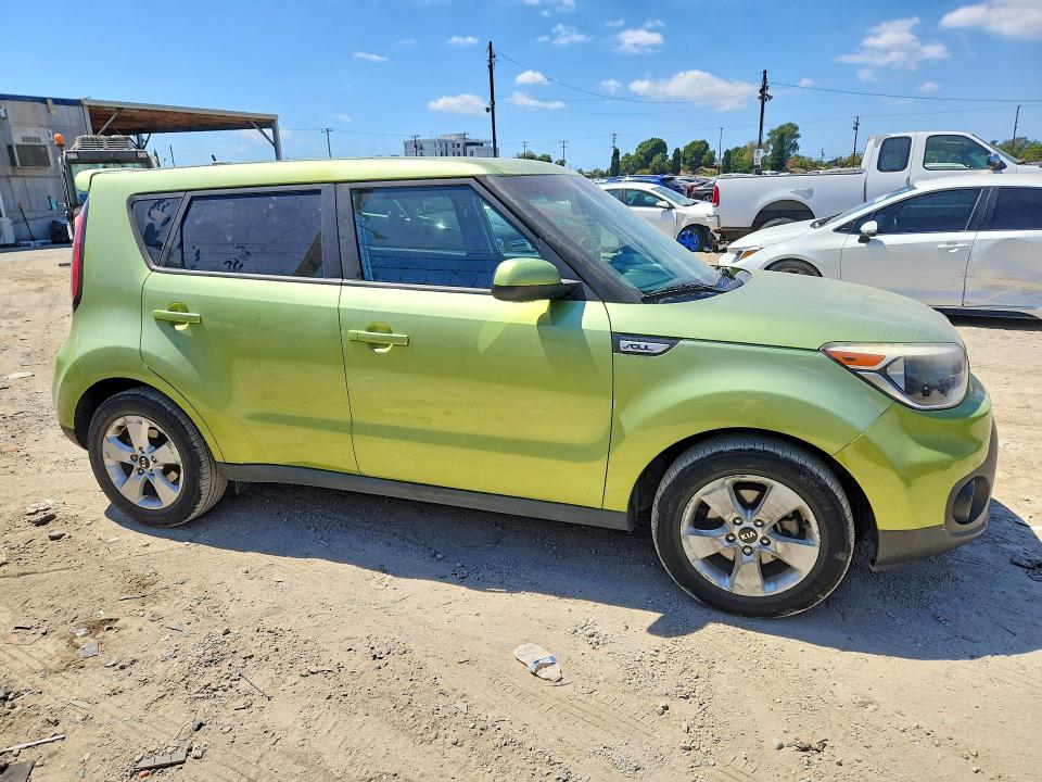 Photo 4 from auction – 2017 KIA SOUL with VIN KNDJN2A23H7882575