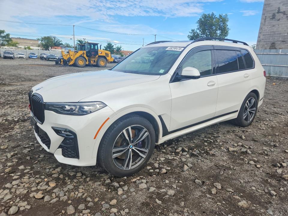BMW X7 2020 with VIN 5UXCW2C09L9B00683 - Photo from auction