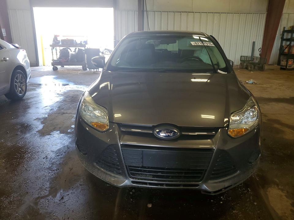 Снимка 5 от търг – 2014 FORD FOCUS с VIN 1FADP3K21EL108328