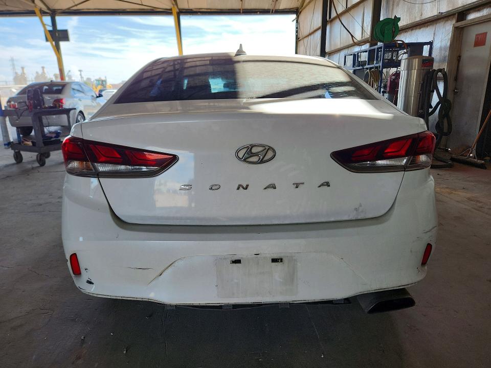 Photo 6 from auction – 2019 HYUNDAI SONATA with VIN 5NPE34AF3KH749646