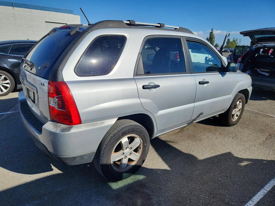 Снимка 3 от търг – 2009 KIA SPORTAGE с VIN KNDJF723497613522