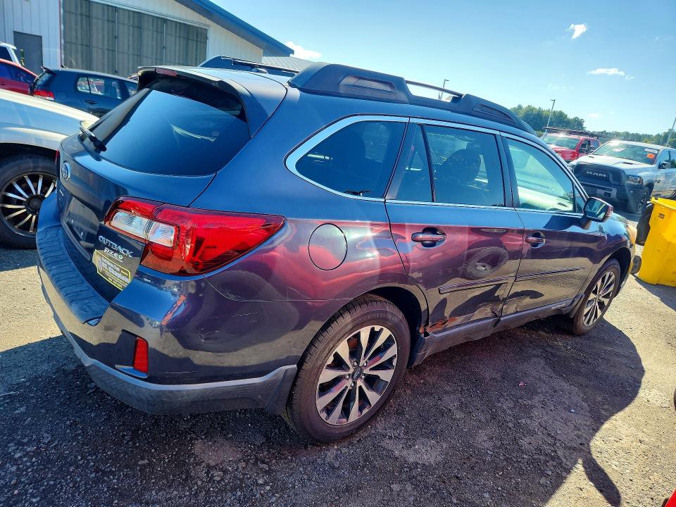 Photo 3 from auction – 2015 SUBARU OUTBACK with VIN 4S4BSALC4F3267241