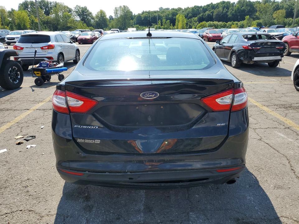 Photo 6 from auction – 2016 FORD FUSION with VIN 3FA6P0H77GR300898