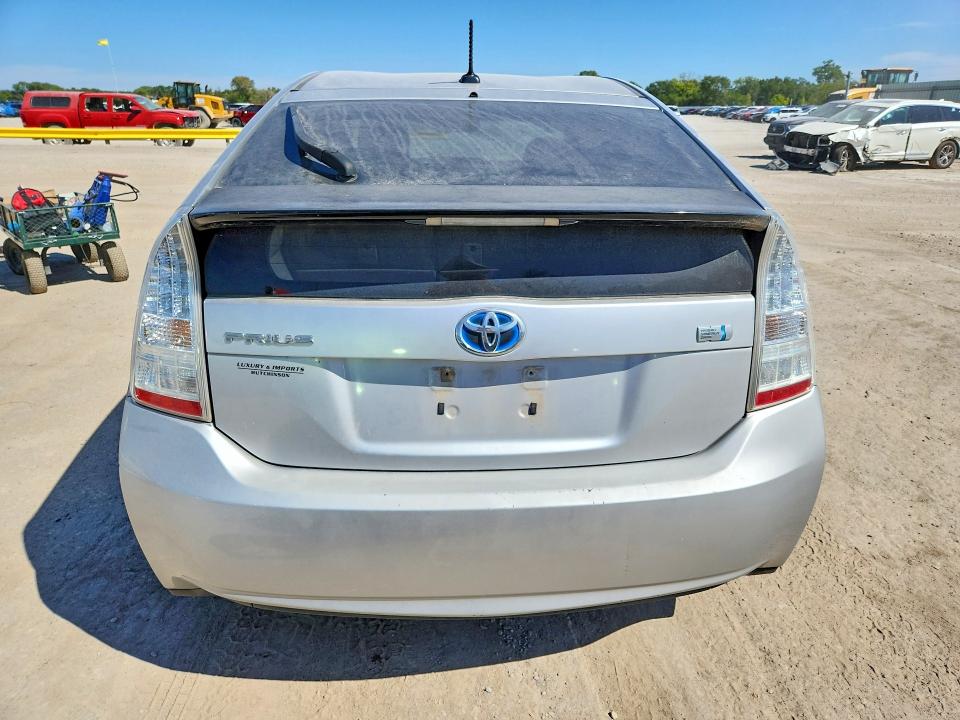 Снимка 6 от търг – 2010 TOYOTA PRIUS с VIN JTDKN3DU7A0140783
