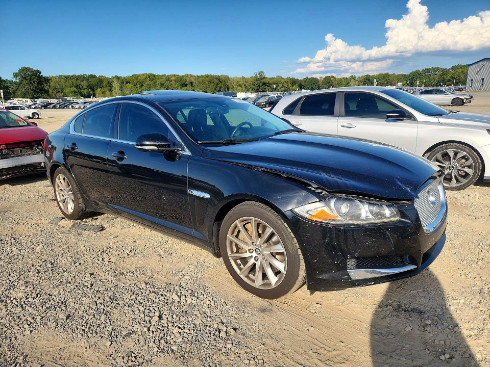 Zdjęcie 4 z aukcji – 2013 JAGUAR XF z VIN SAJWA0ES3DPS82909