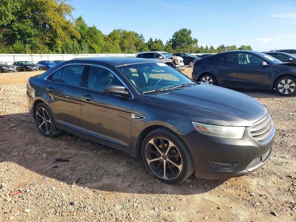 Photo 4 from auction – 2016 FORD TAURUS with VIN 1FAHP2H88GG139563