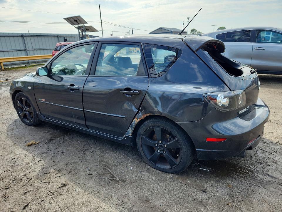 Photo 2 from auction – 2005 MAZDA 3 with VIN JM1BK343551287930
