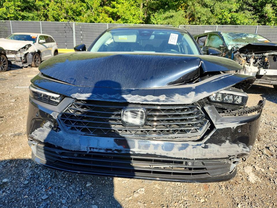 Снимка 5 от търг – 2024 HONDA ACCORD с VIN 1HGCY2F88RA055223