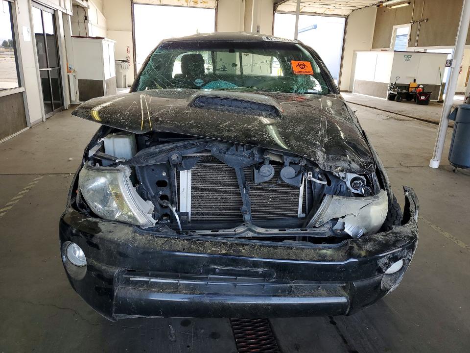Photo 5 from auction – 2008 TOYOTA TACOMA with VIN 5TEUU42N58Z582887