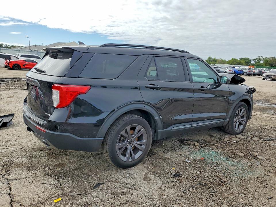 Photo 3 from auction – 2023 FORD EXPLORER with VIN 1FMSK8DH5PGA71810