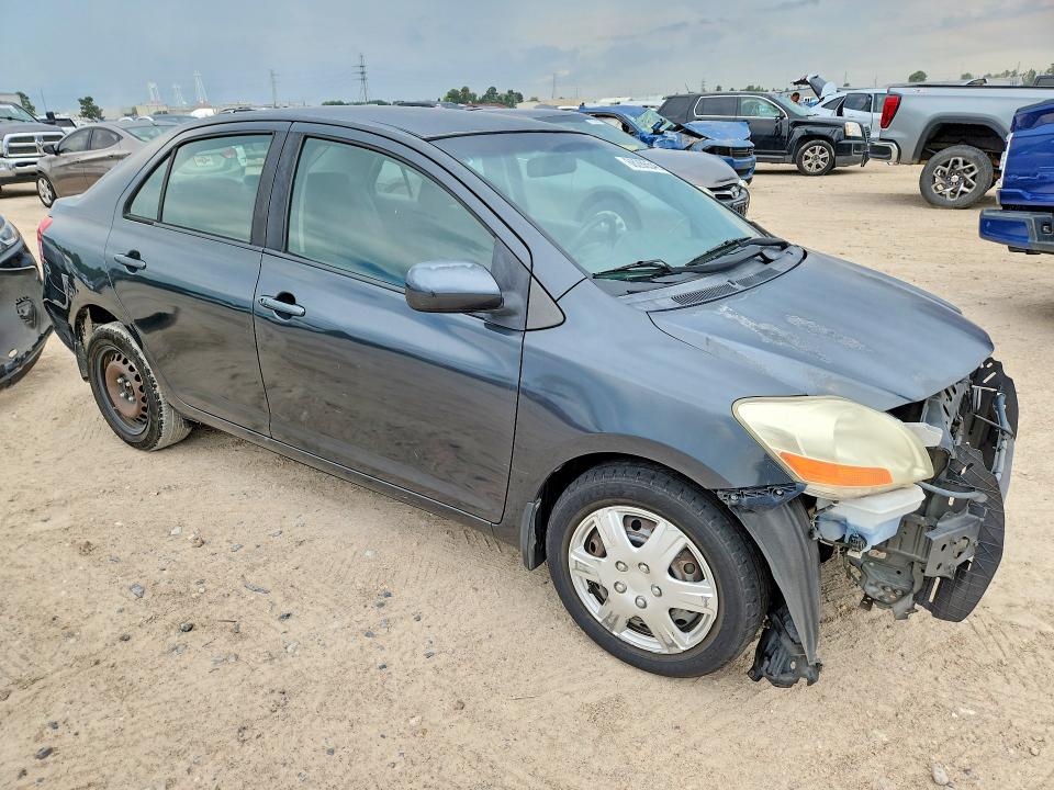 Photo 4 from auction – 2010 TOYOTA YARIS with VIN JTDBT4K37A1364653