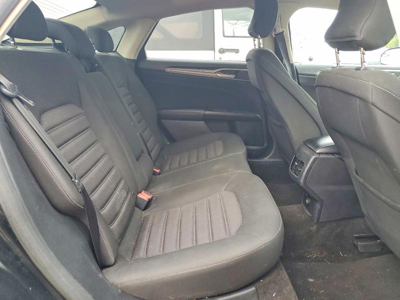 Photo 10 from auction – 2018 FORD FUSION with VIN 3FA6P0HD7JR265583