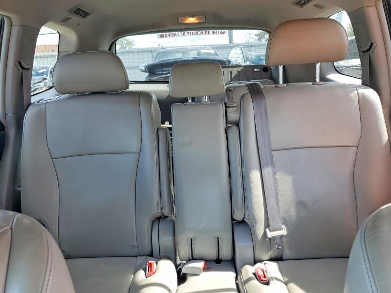 Photo 10 from auction – 2013 TOYOTA HIGHLANDER with VIN 5TDBK3EH2DS275178