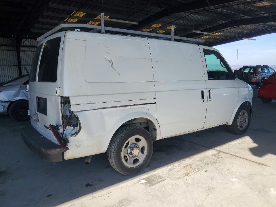 Photo 3 from auction – 2003 CHEVROLET ASTRO with VIN 1GCDM19X93B104734