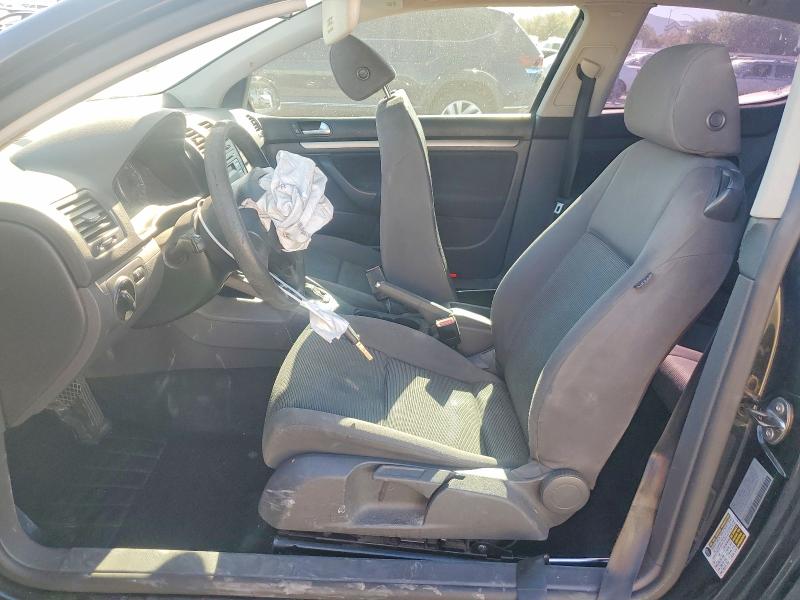 Photo 7 from auction – 2007 VOLKSWAGEN RABBIT with VIN WVWBS71K87W240450