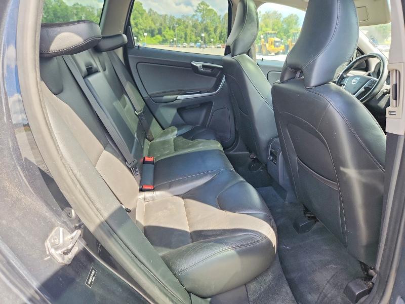 Photo 11 from auction – 2015 VOLVO XC60 with VIN YV4902RK8F2760422