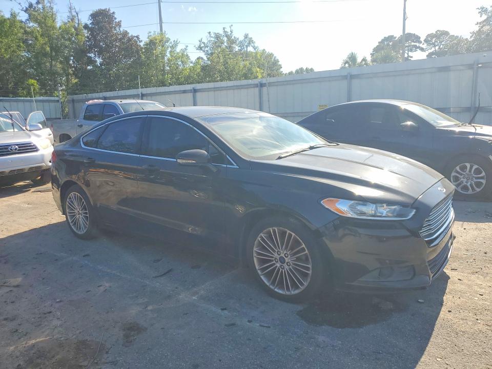 Photo 4 from auction – 2015 FORD FUSION with VIN 3FA6P0HDXFR231547