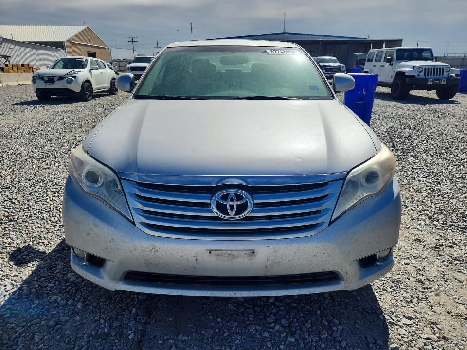 Photo 5 from auction – 2012 TOYOTA AVALON with VIN 4T1BK3DB3CU446944