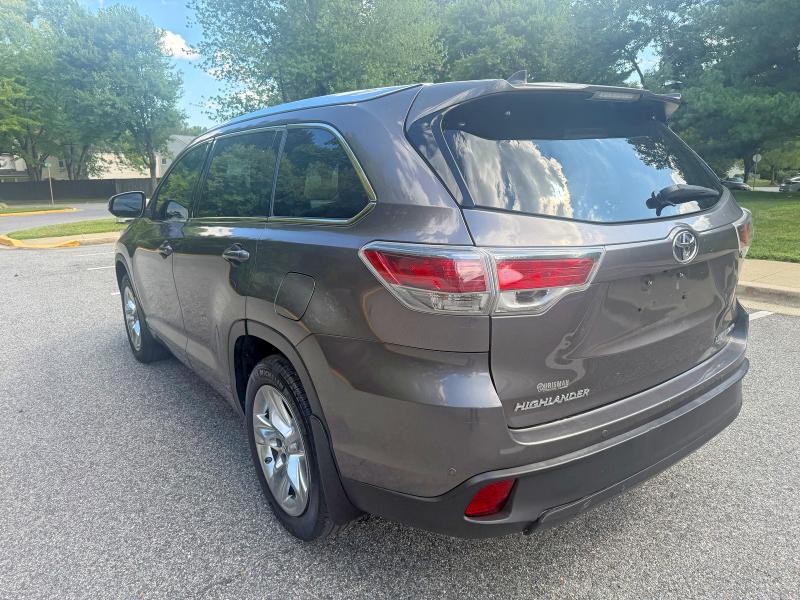 Photo 3 from auction – 2015 TOYOTA HIGHLANDER with VIN 5TDDKRFH6FS212064