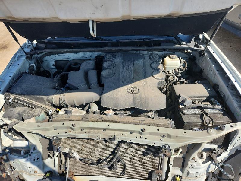 Photo 11 from auction – 2016 TOYOTA 4RUNNER with VIN JTEBU5JR0G5389397