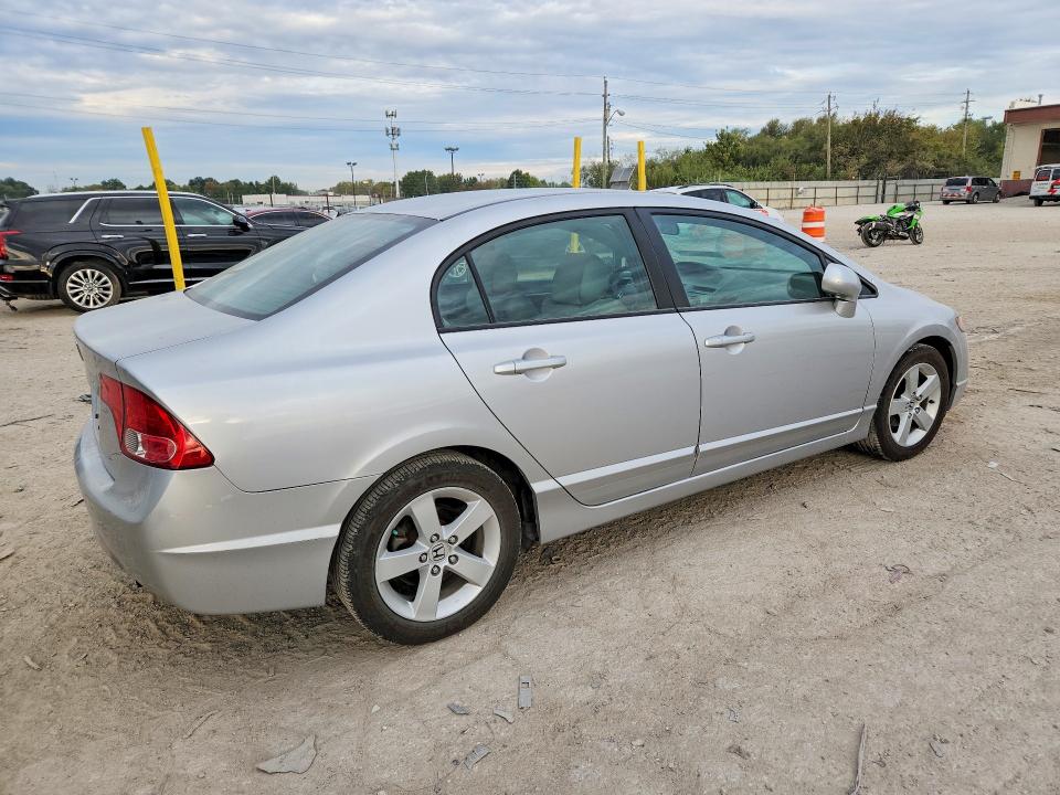 Photo 3 from auction – 2006 HONDA CIVIC with VIN 1HGFA16806L010028