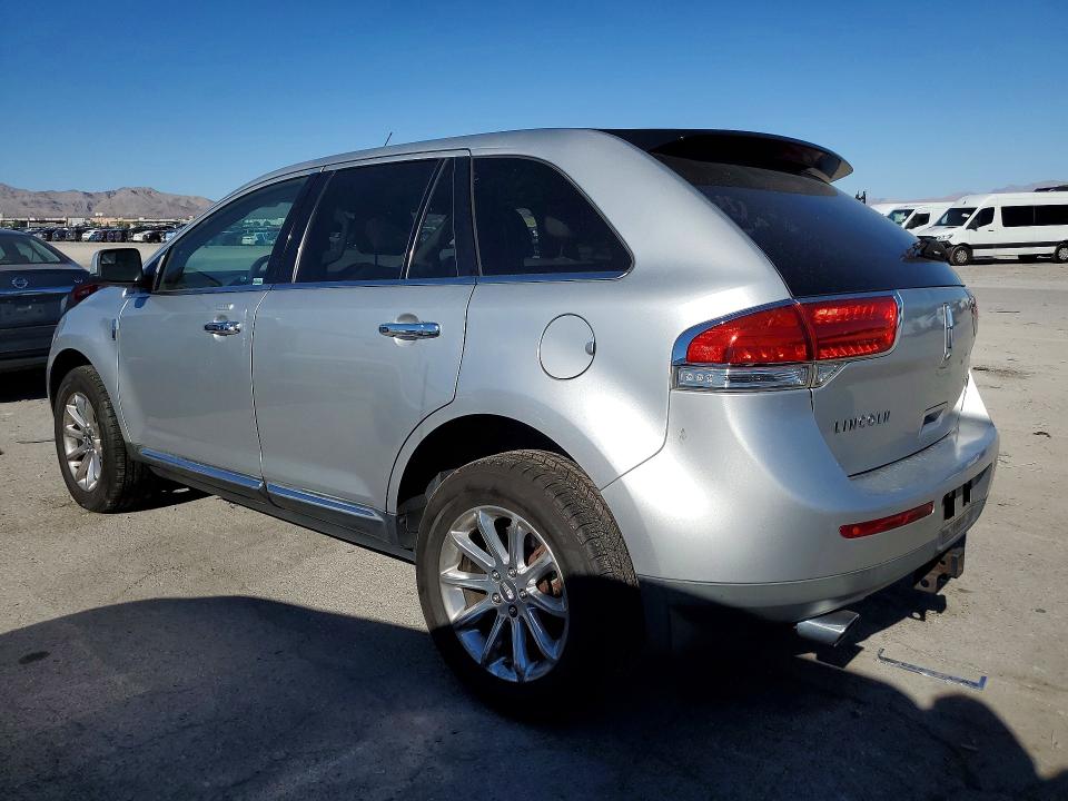 Photo 2 from auction – 2011 LINCOLN MKX AWD with VIN 2LMDJ8JK0BBJ15843