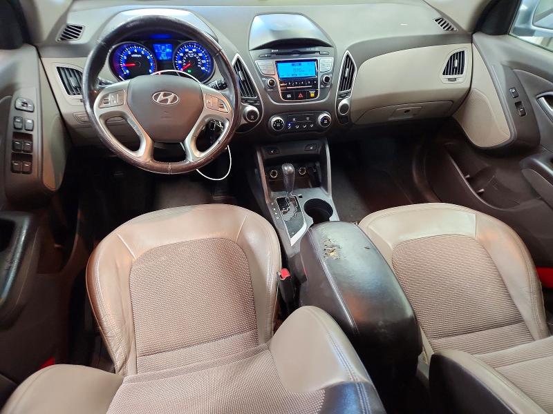 Photo 8 from auction – 2012 HYUNDAI TUCSON with VIN KM8JUCAC1CU396547