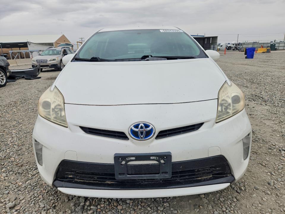 Photo 5 from auction – 2013 TOYOTA PRIUS with VIN JTDKN3DU5D5664571