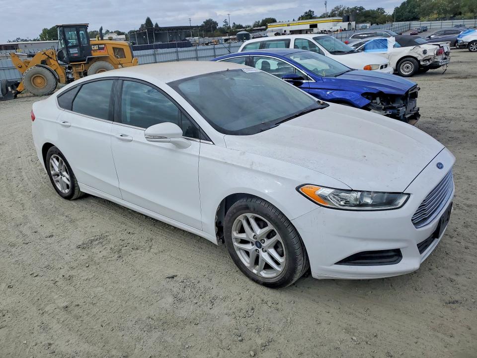 Photo 4 from auction – 2013 FORD FUSION with VIN 3FA6P0HRXDR382400
